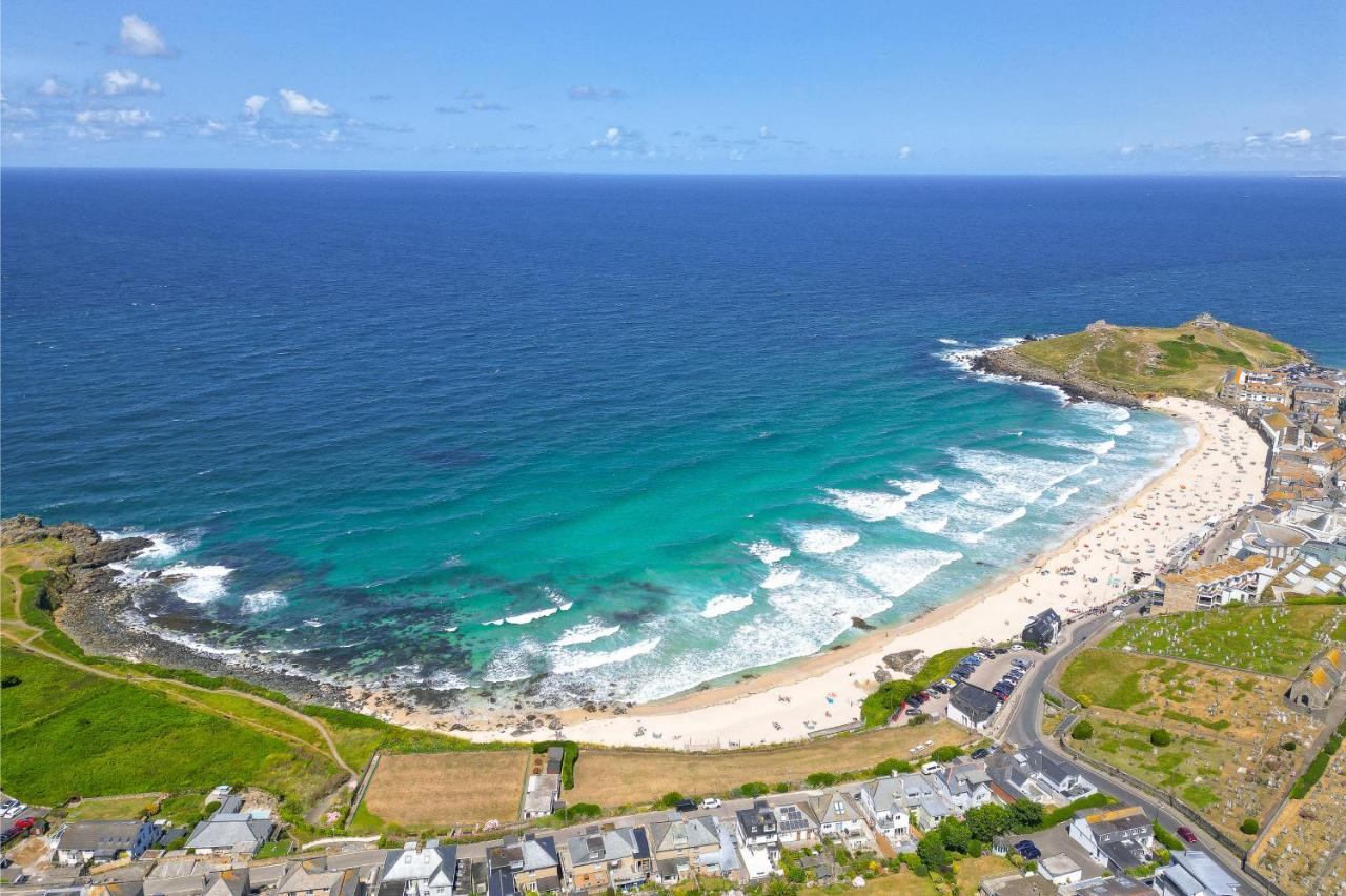 Seabreeze 3 - Seaview & Parking Leilighet St Ives Eksteriør bilde